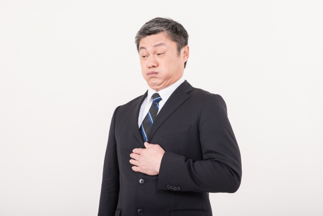 膨満感